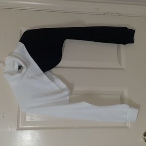 ⚘3 for $10 NWOT Mini shrug bolero